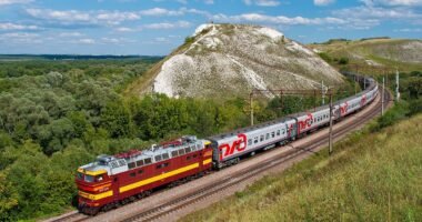 ट्रेन के टिकट पर मिलेगी कितनी रियायत